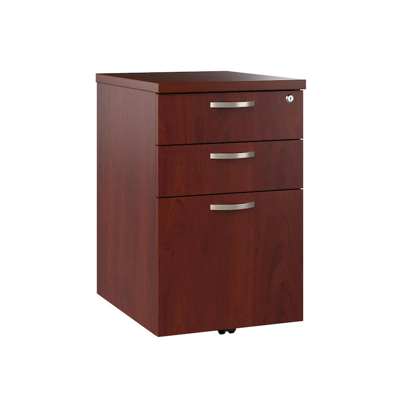 Bureau dans un mobilier de bureau