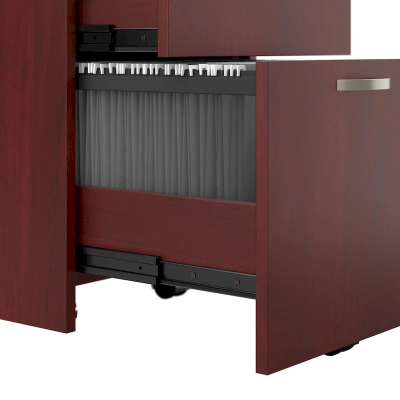 Bureau dans un mobilier de bureau