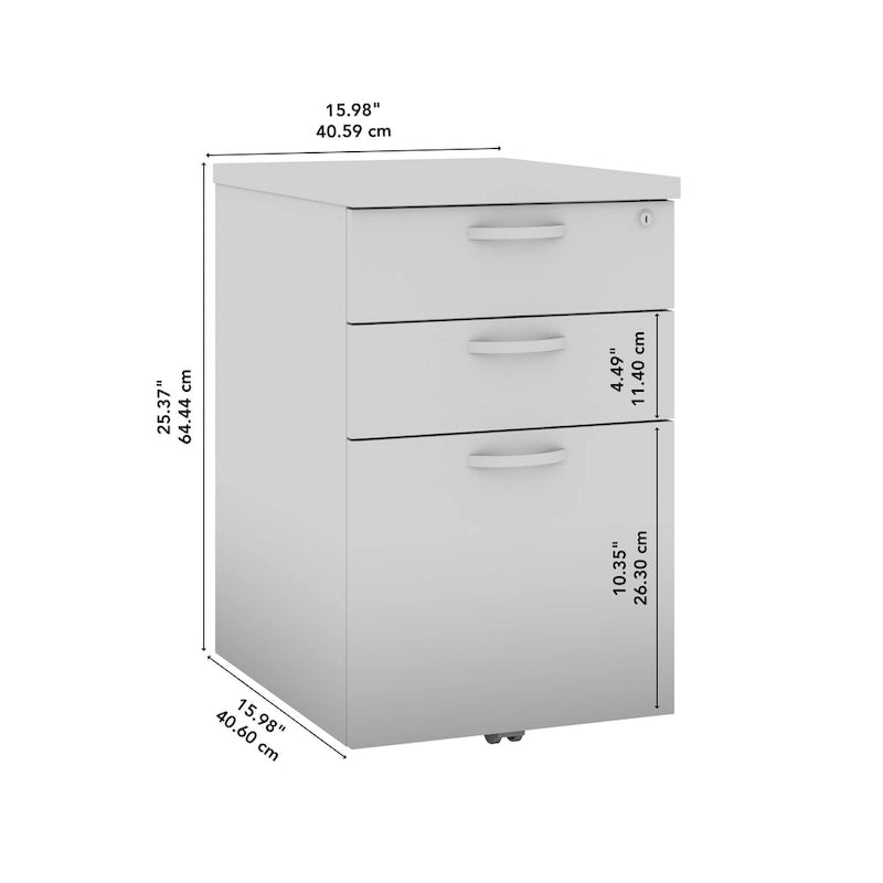 Bureau dans un mobilier de bureau